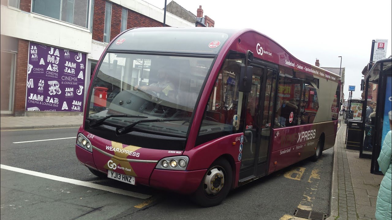 YJ13 HNZ/694-Go North East Optare solo SR M890/Optare