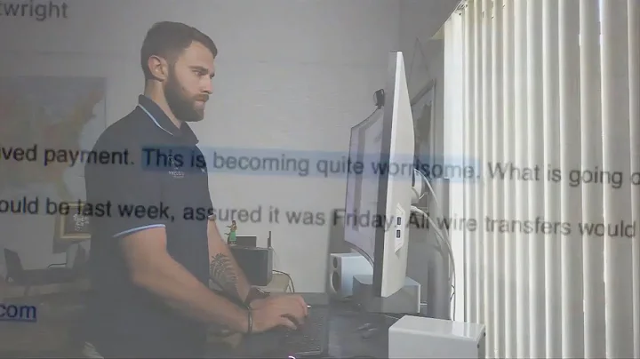 Scammer steals thousands of dollars worth of lapto...