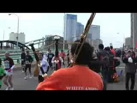 東京マラソン、東雲、春海橋、音楽テロで応援