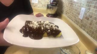 How to make Quick & Easy Chicken Mole Enchiladas de Mole