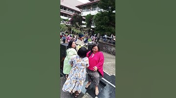 Foto-foto wisuda di ITB ramai sekali melimpah membanggakan! #shorts