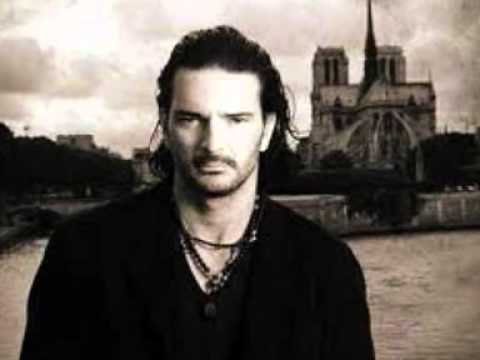 No Sirve de Nada - Ricardo Arjona.wmv