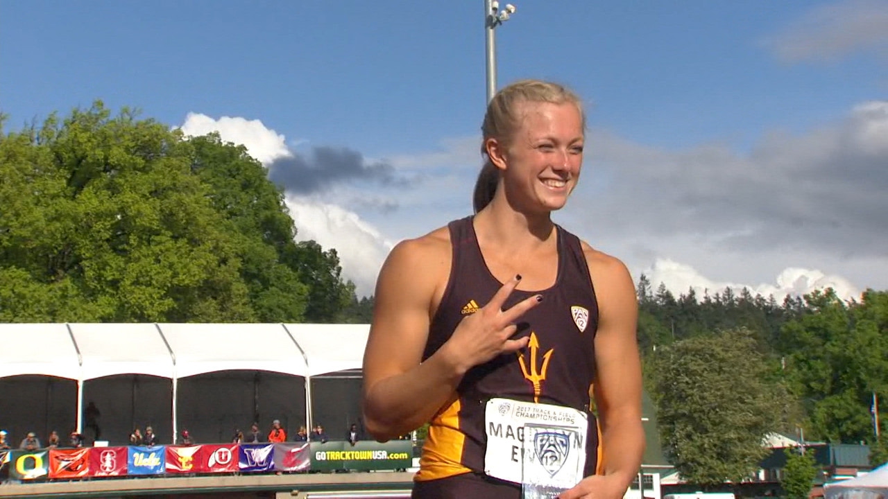 I M In Love Ncaa Hammer Champ Maggie Ewen Is Strong And