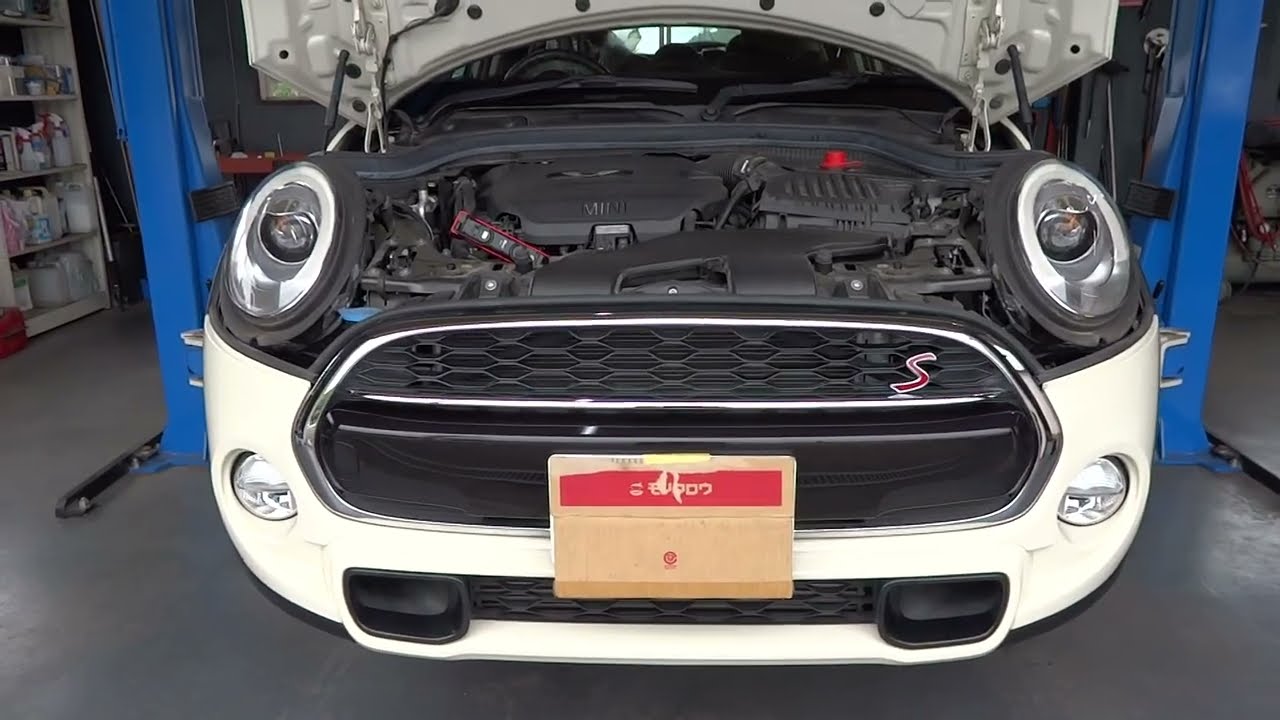 B47C20A】BMW MINI F55 Cooper SD 車台番号＆原動機型式刻印打刻箇所