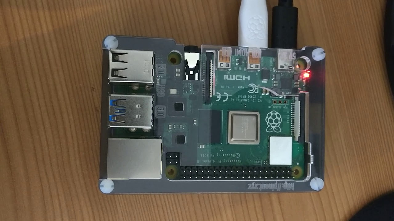 Raspberry Pi 4 Green Led Flashing Pattern - YouTube
