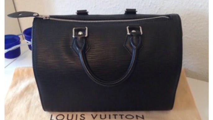 LOUIS VUITTON Vernis Alma PM Hand Bag with Cadena – Rob's Luxury