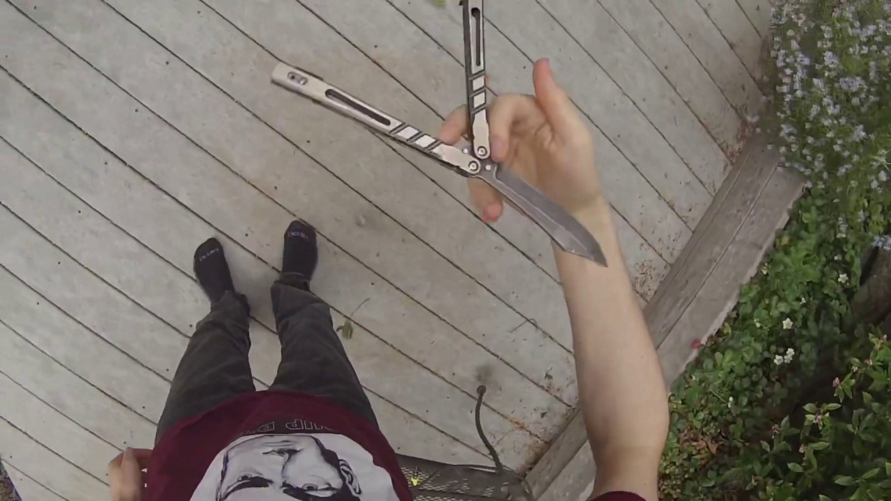 Bite handle triple scissor? (Balisong/ butterfly knife tricks) YouTube