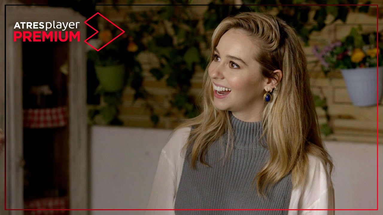 ¿Cómo eres de bisexual, Paula Usero? | Paca te lleva al huerto Ya disponible en ATRESplayer PREMIUM