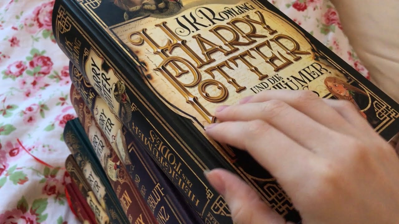 [ASMR] Fast Tapping on Harry Potter Books