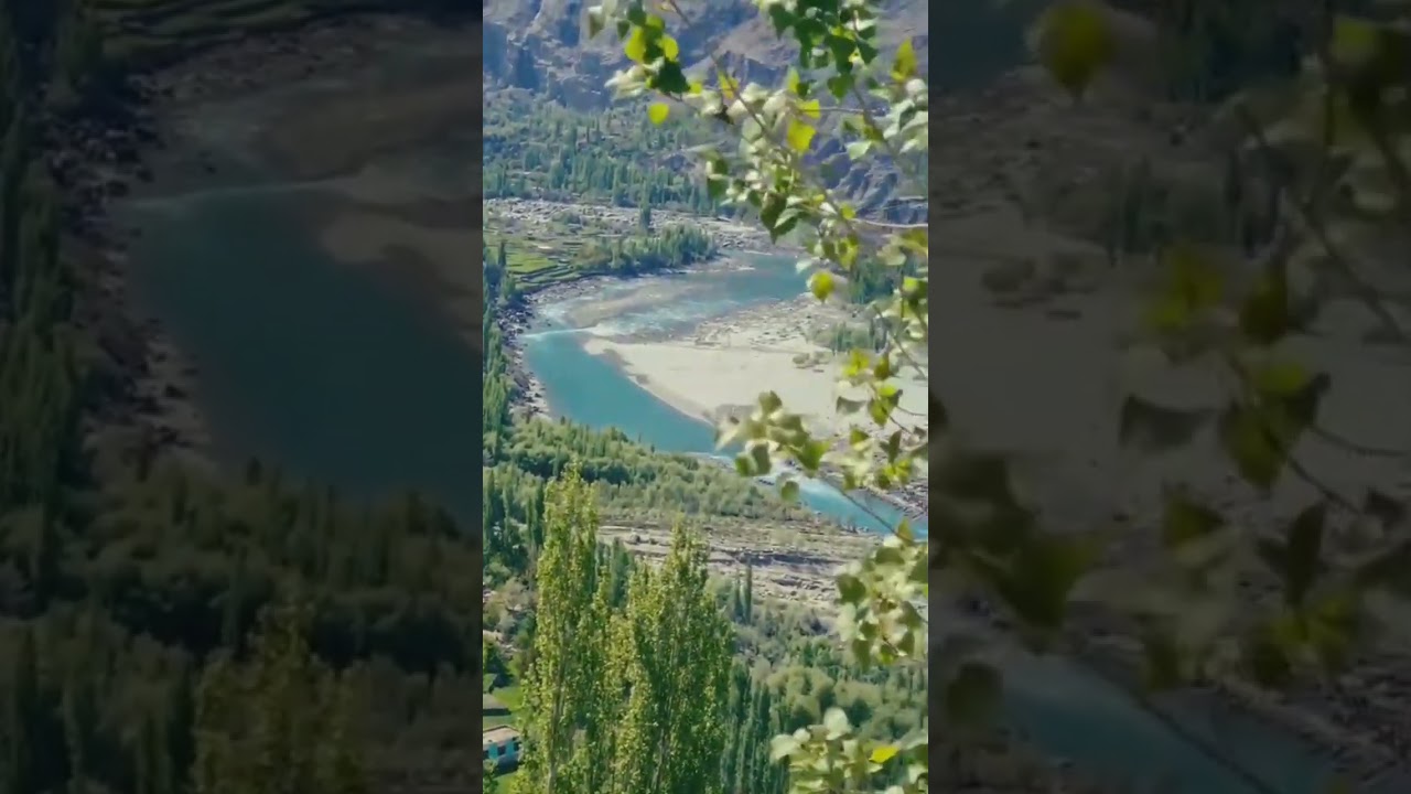 Kuro Valley Dongsa Rock View Point . 