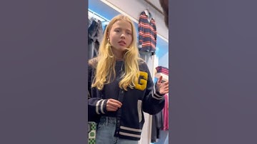 Thumbnail of This 14 years old girl shocked everyone with her voice 😱