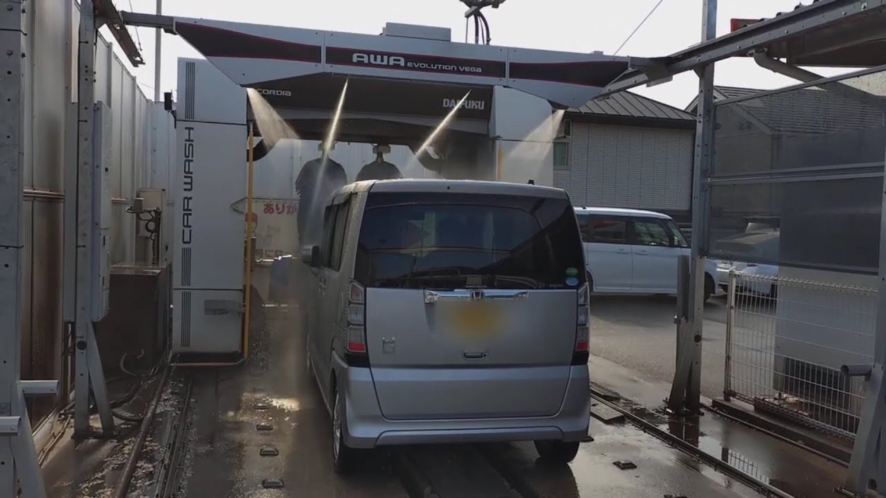 ダイフク洗車機 コーディア+AWA EVOLUTION VEGA