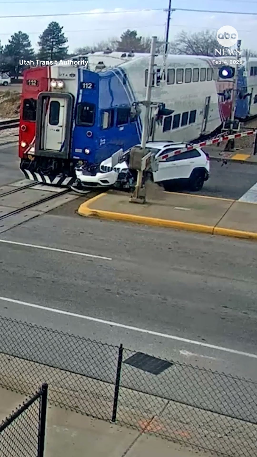 Train slams into SUV moments after Utah driver escapes vehicle