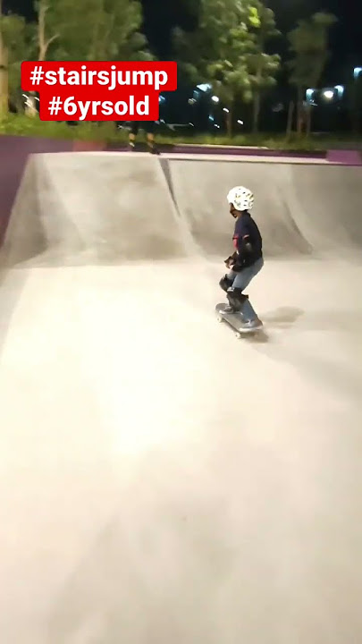 6yrs old boy Ollie down the stairs | Indian Skater boy | Dubai