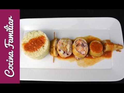 Calamares rellenos con rape y langostinos en salsa americana picante. Recetas para Navidad