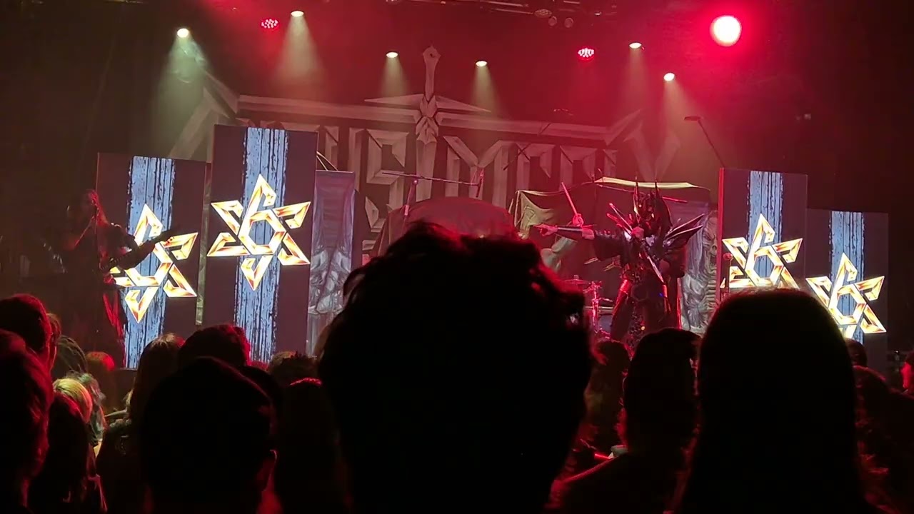 Angus McSix - 20251014 184738