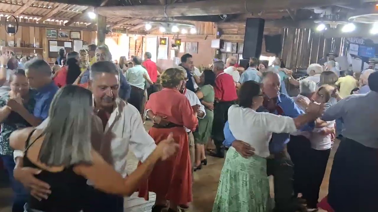 CTG O TROPEIRO FREDERICO TROTT  ,AMARANTO E SEU CONJUNTO 