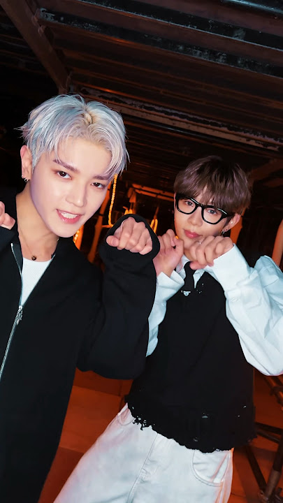 ๐น๐๐๐ฉ ๐ญ๐๐ฉ ๐ญ๐๐ฉ ๐ญ๐๐ฉ ๐๐๐ฉ๐ฉ๐ข๐ง๐ ๐จ๐ง ๐ฆ๐๐ง #TAEYONG #SHOTARO #TAP