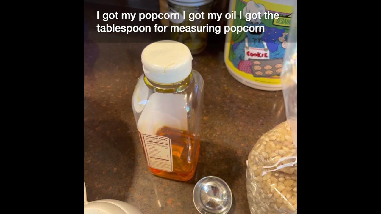 Making home kettle corn with a Whirley Pop YouTube