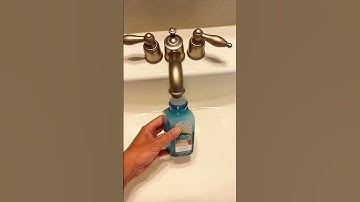 HOW TO MAKE FOAMING HAND SOAP (Cleaning Hack)