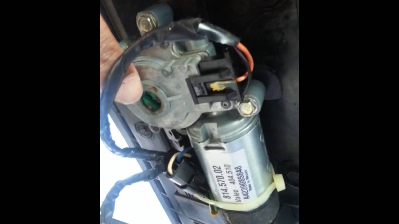 How to change Dodge Neon Sunroof Motor SRT4 YouTube