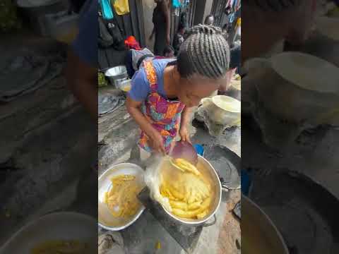 🇬🇭 Boiled Plantain Ghana Street Food #shorts