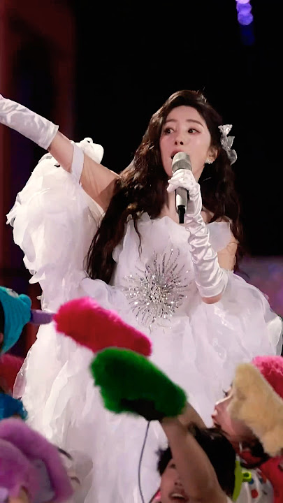 【Focus】 Yang Mi sang 《Close To Me》 at Hunan TV’s New Year’s Eve Concert 31.12.2024 #杨幂 #yangmi