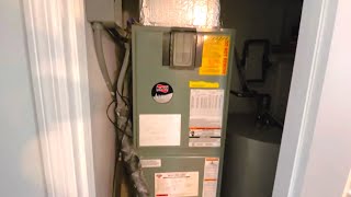 Diagnosing a Ruud furnace with heat and cool on at the same time.