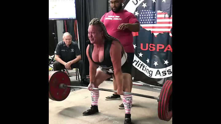 Brandi Flores sets new National record deadlift 45...