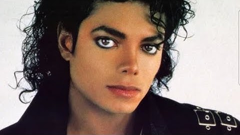 Michael Jackson-Groove Of Midnight (Official Music Video)