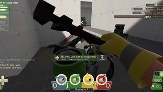 Team Fortress 2 classic: The 4 team 2fort experience.