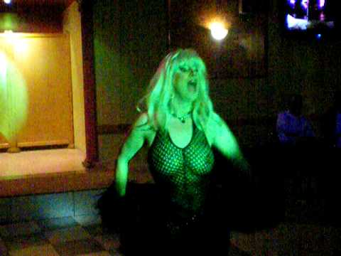 Carolina Smith en DISCOTECA LISS carretera villa g...