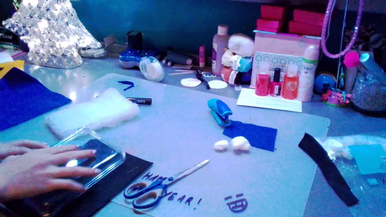 [TUTO]-FAIRE UN LIT DE MONSTER HIGH FACILE EN 5 MIN !!!! - YouTube
