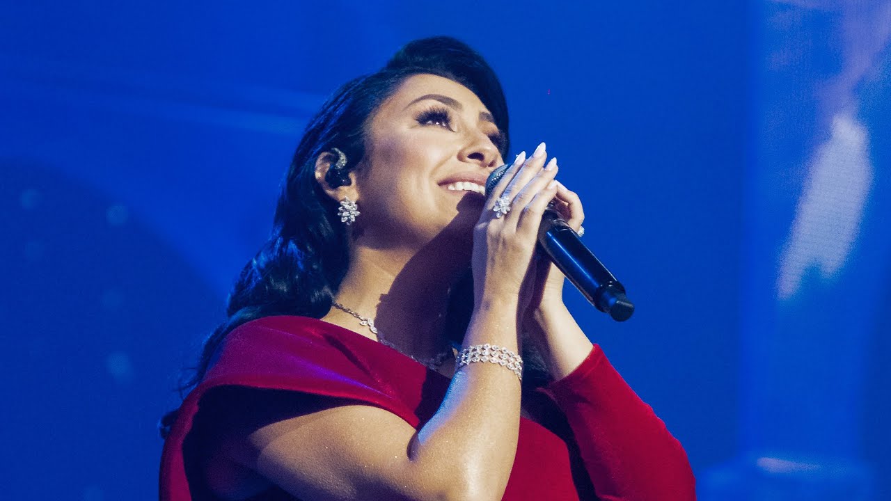 ⁣Andra - Deschideti Poarta (Live @ Opera Nationala Romana)