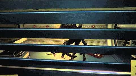 Alien: Isolation watching death from locker