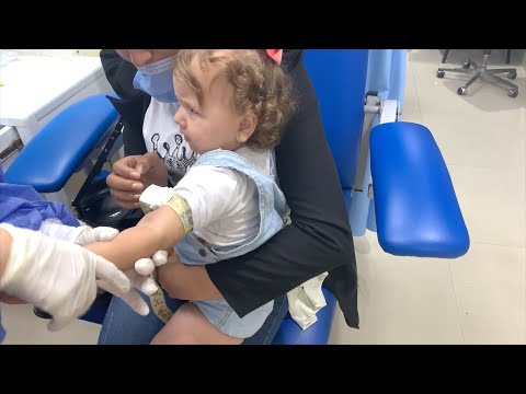 بيبي حياه اخذت الابرة لاول مره اسواء يوم لبيبي حياه