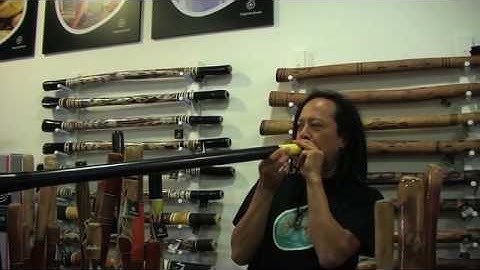 Australian Jingle Bells played on Didjeribone Slide Didgeridoo