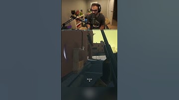 and they thought proximity chat was a GOOD idea?! (Warzone 2) #shorts