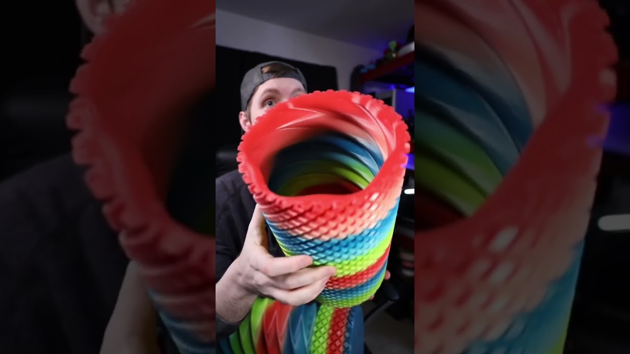 Knurled Twist Container 😱🔥 Model by rayperkins