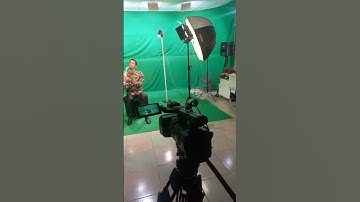 hello Green screen shoot in progress... #BTS #greenscreen  #behindthescenes #video #videodirector