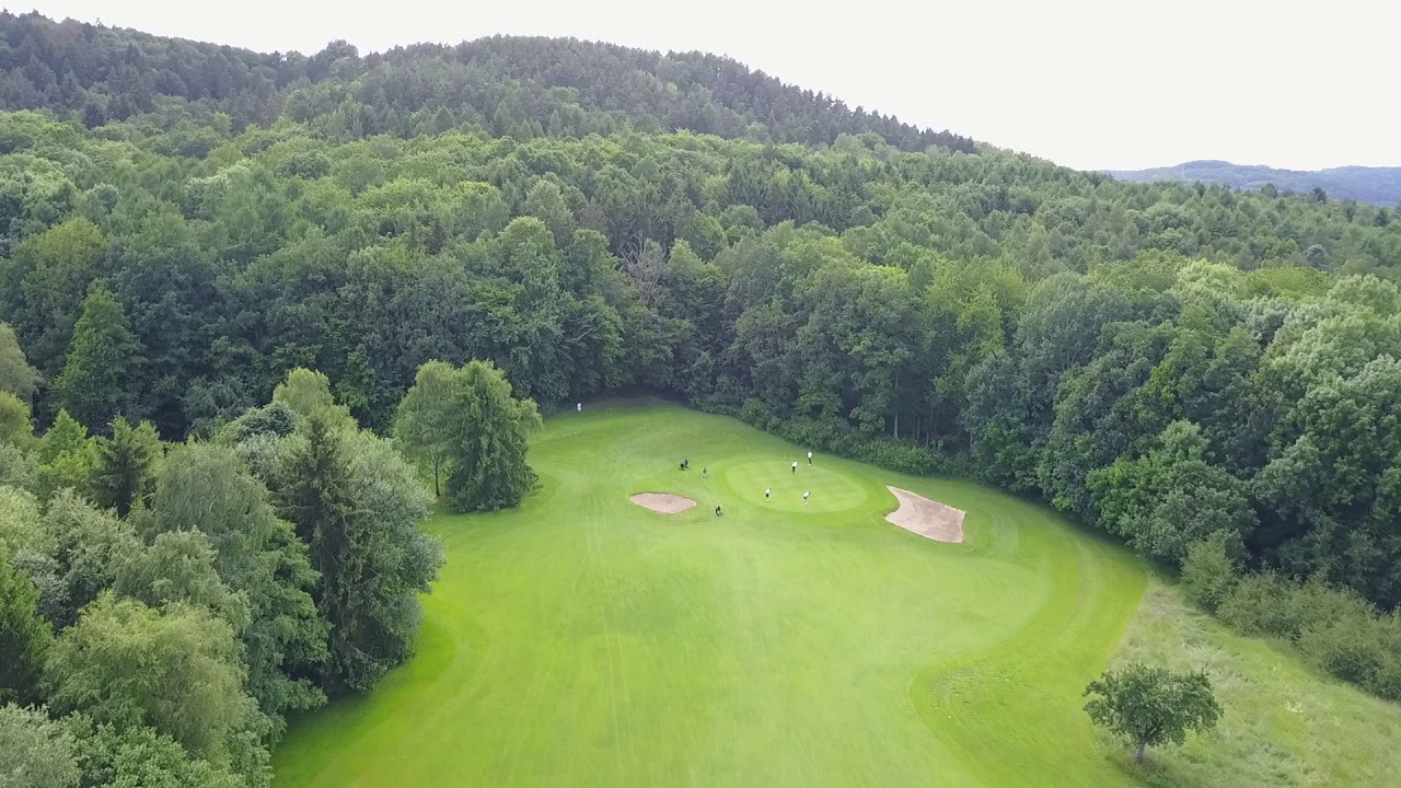 Oberfranken Golf auf einer naturbelassenen Anlage! YouTube