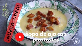 Receta de Sopa de ajo con picatostes y huevo, 