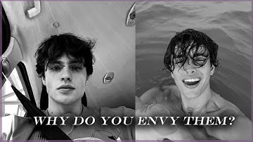 STOP Comparing Yourself To Others! The SECRET to Self-Confidence!