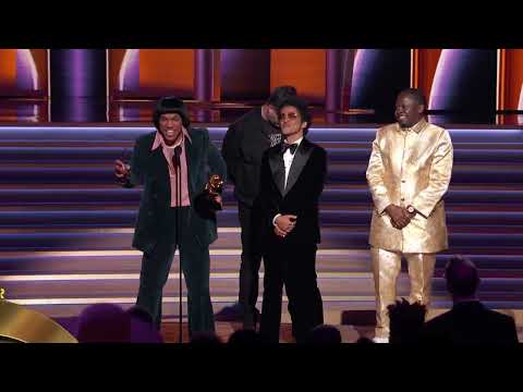 SILK-SONIC-Wins-Record-Of-The-Year-For-LEAVE-THE-DOOR-OPEN-2022-GRAMMYs-Acceptance-Speech