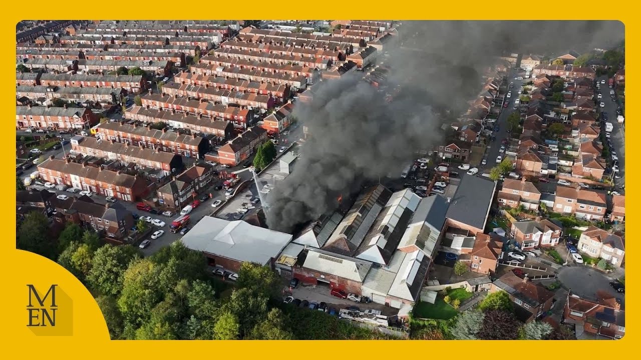 dramatic-aerial-footage-shows-plumes-of-smoke-from-manchester-fire