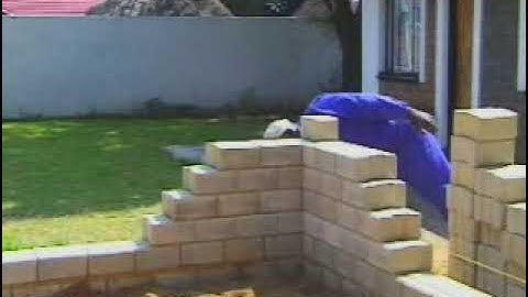 Constructing corner with Hydraform Interlocking Blocks