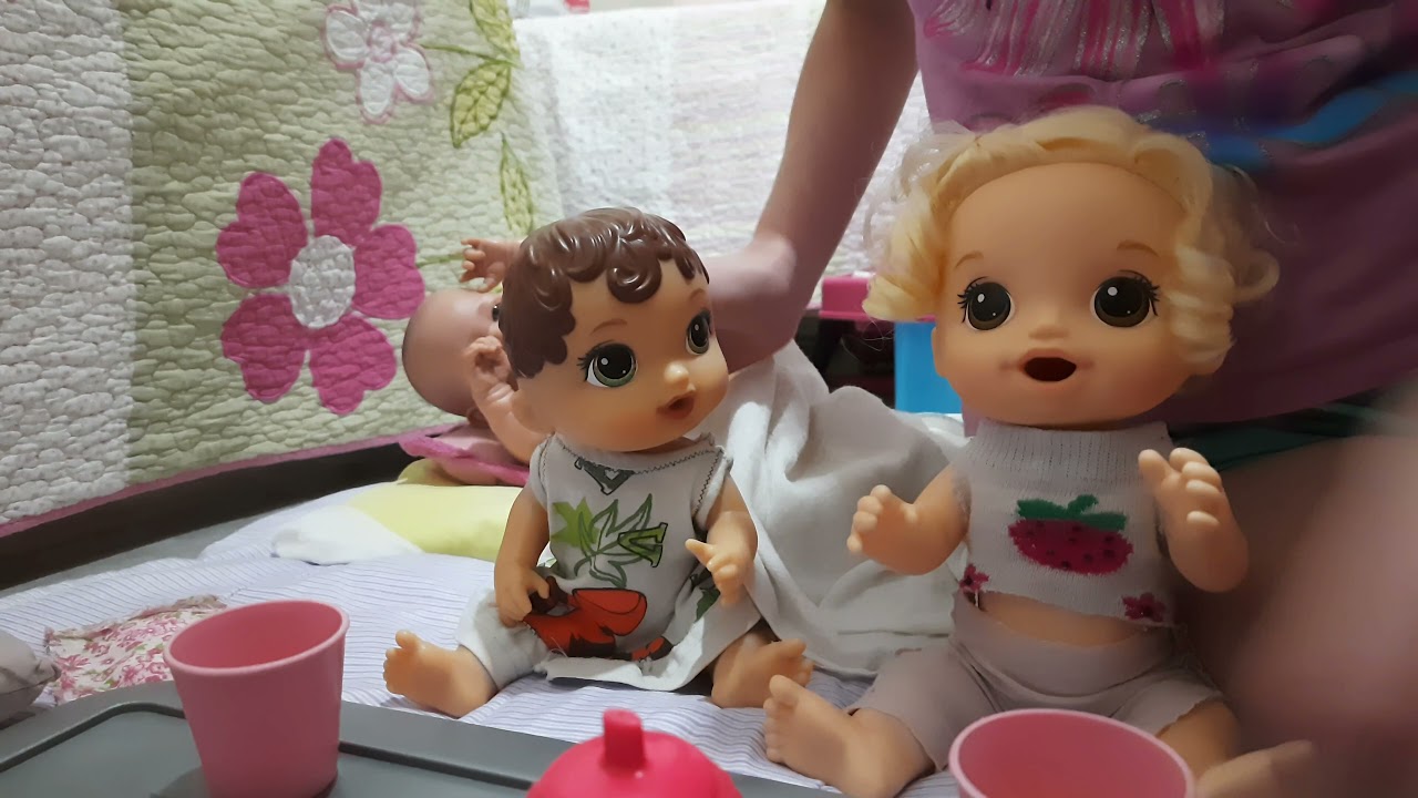 Rotina da manhã das minhas bonecas + como fazer leite para bonecas ...