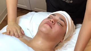 Relaxing Shoulder and Neck Massage | 37 Seconds of Stress & Tension Relief