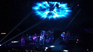 Let Me Go - AVRIL LAVIGNE LIVE IN MANILA 2014