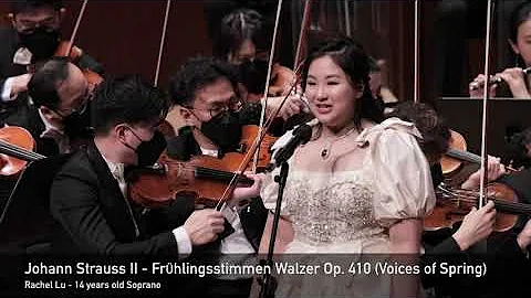 Opera Songs performed by a 14 years-old Coloratura...